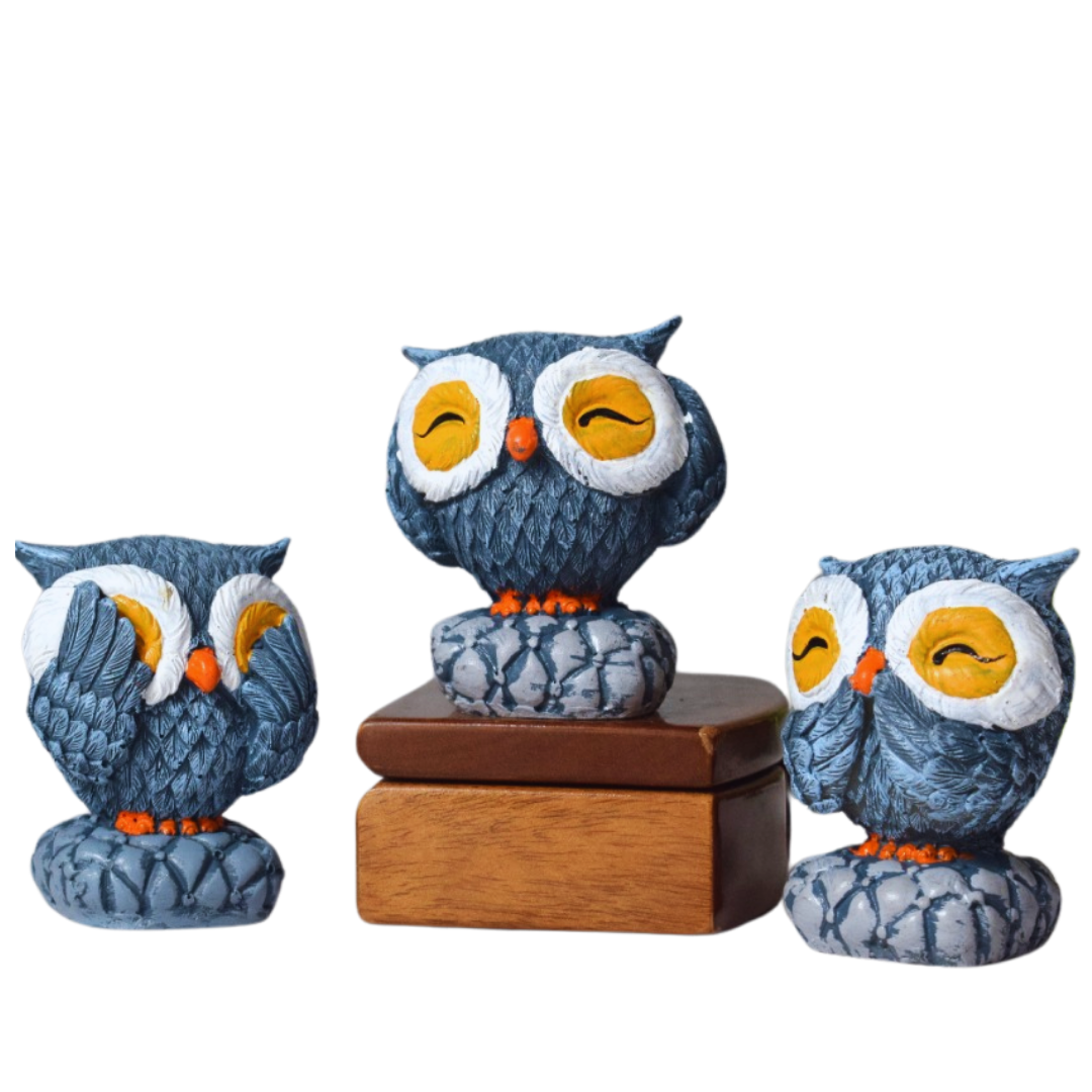 Grey Owl Family Set