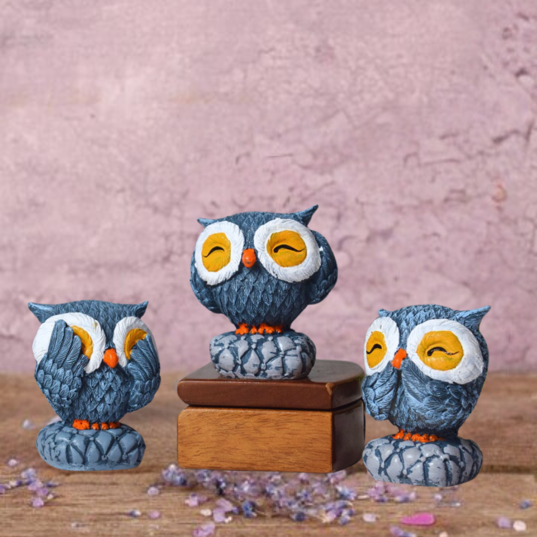 Grey Owl Family Set