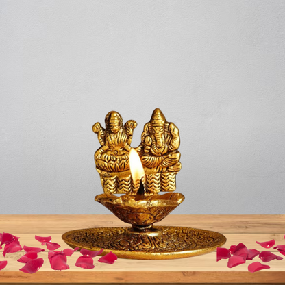 Lord Ganesh And Maa Laxmi With Diya