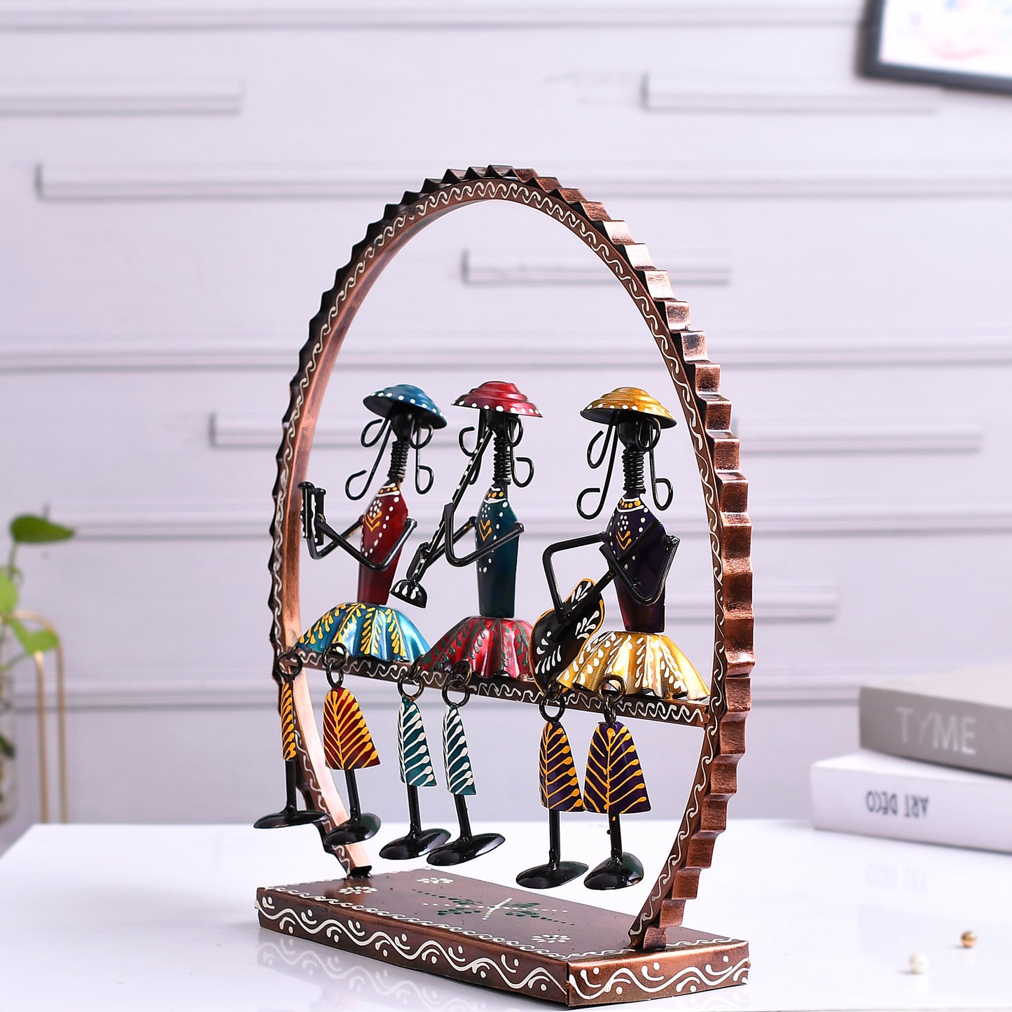 Round Doll Musician Showpiece