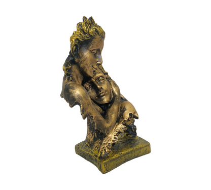 Modern Antique Hugging Romantic Couple Face figurine